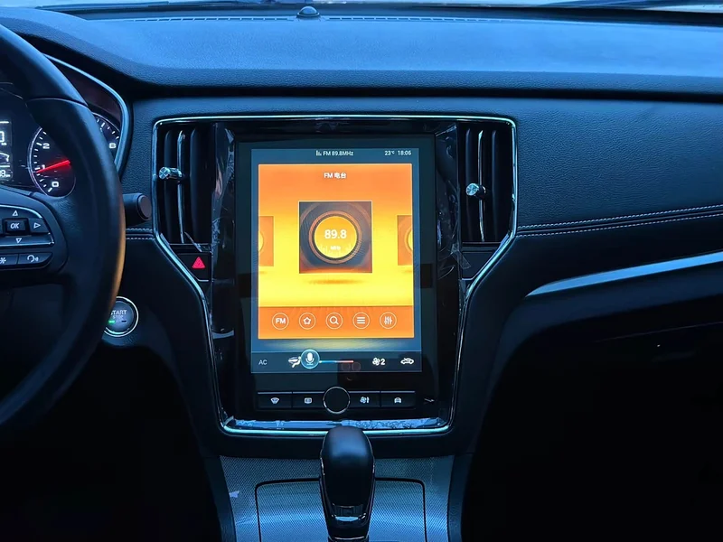 Roewe RX5 — фото 10