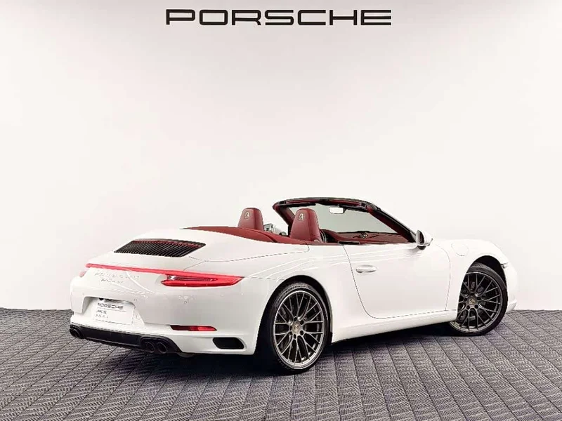 Porsche 911 — фото 6