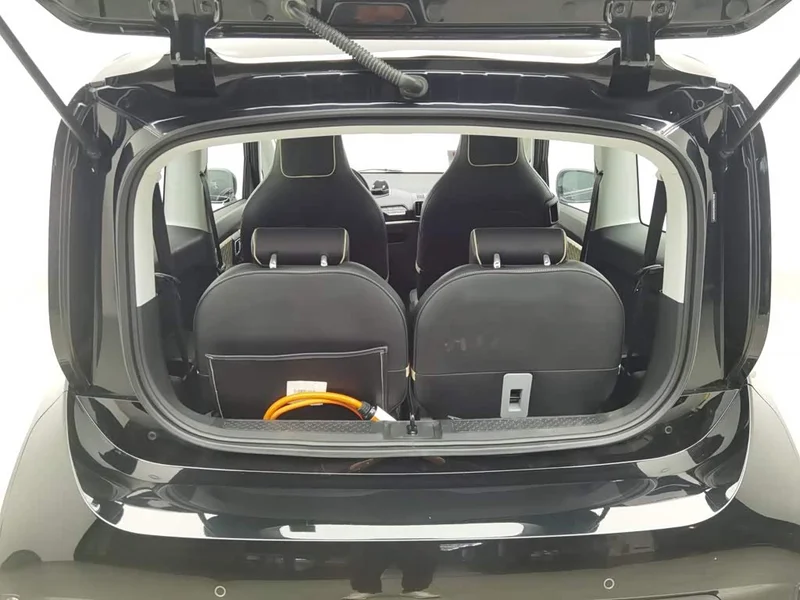 Baojun KiWi EV — фото 16