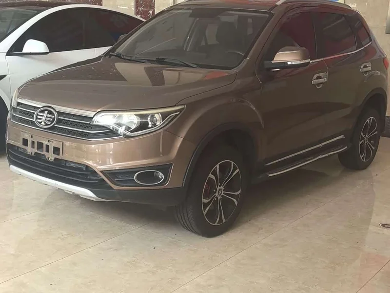 FAW Senya R7