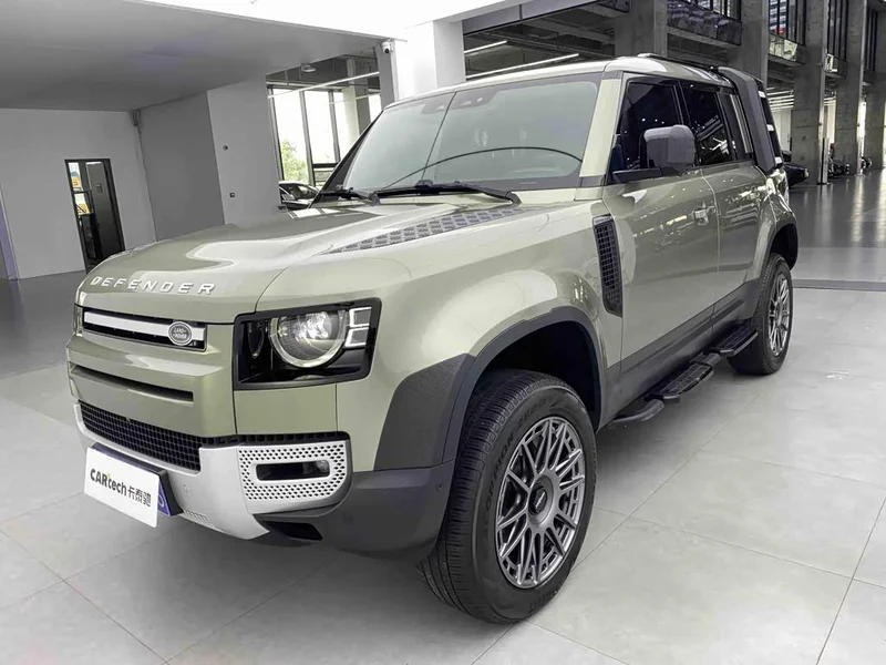 Land Rover Defender — фото 11