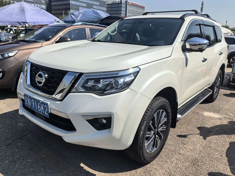 Nissan Terra