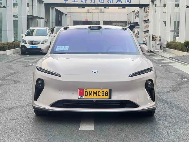 NIO ET5T