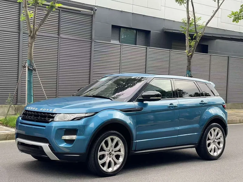 Land Rover Range Rover — фото 1
