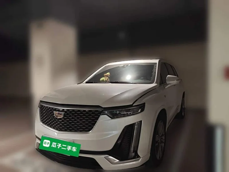 Cadillac XT6