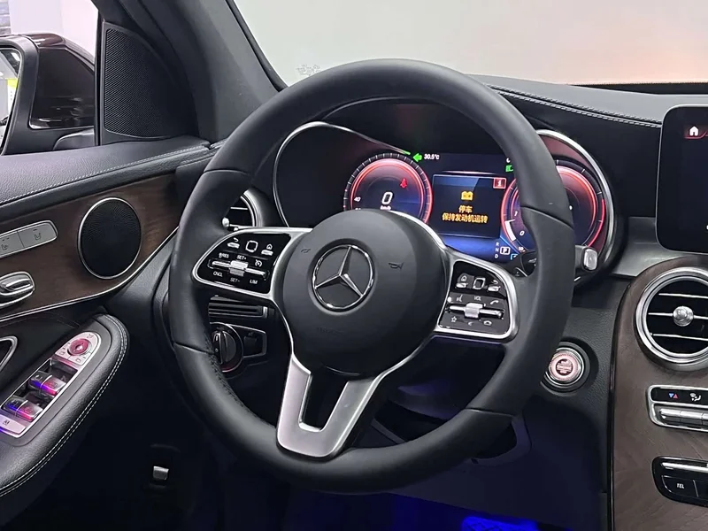 Mercedes-Benz GLC — фото 20