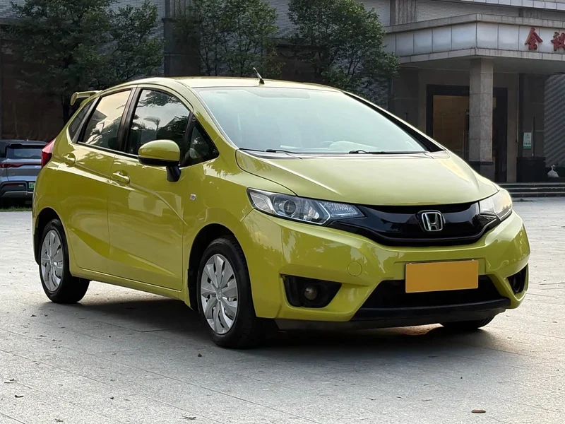 Honda Fit — фото 3