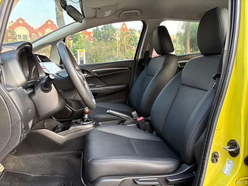 Honda Fit — фото 6