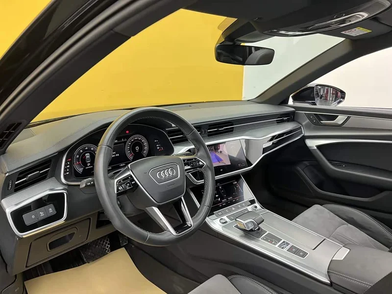 Audi A6L — фото 36