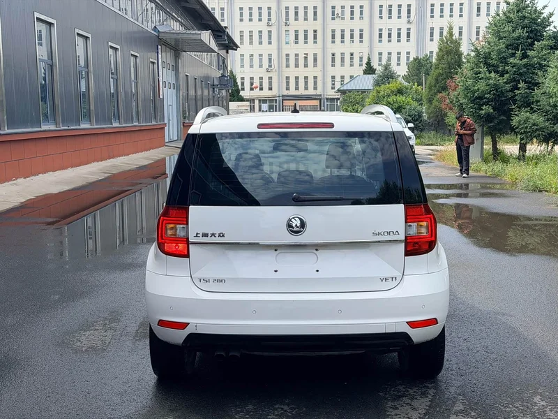 Skoda Yeti — фото 6
