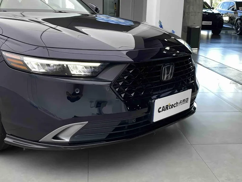 Honda Accord — фото 2