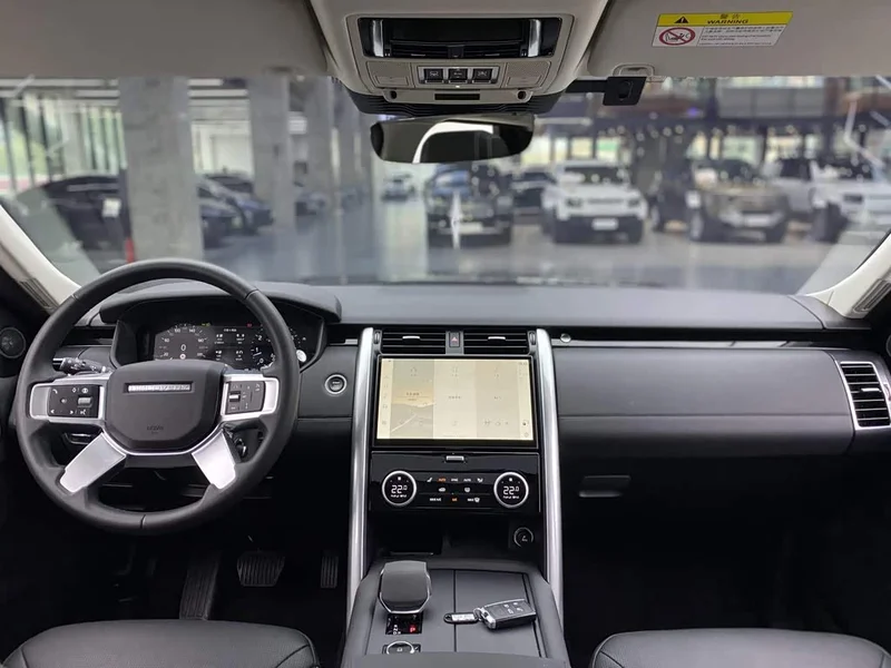 Land Rover Discovery — фото 16