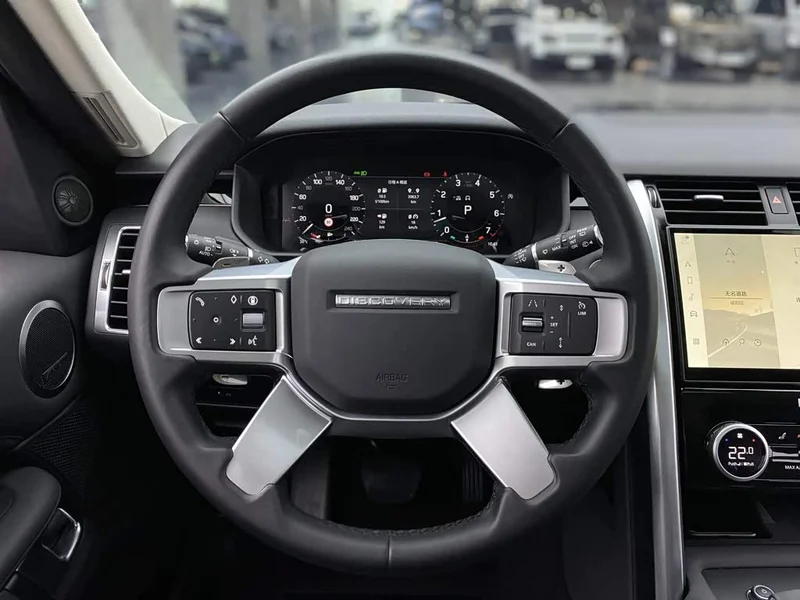 Land Rover Discovery — фото 17