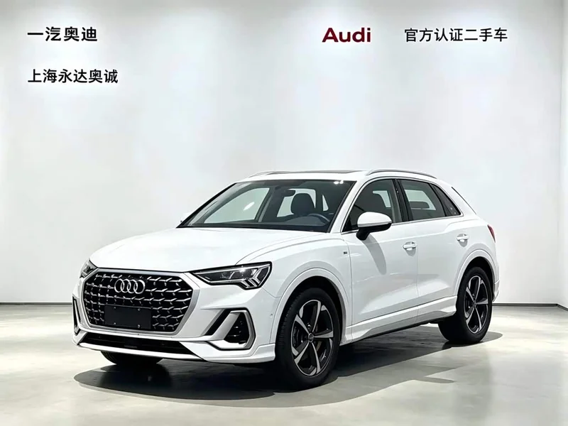 Audi Q3 — фото 1