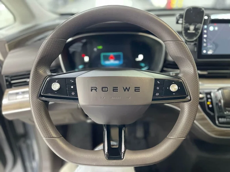 Roewe iMAX8 New Energy — фото 15