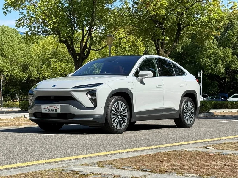 NIO EC6