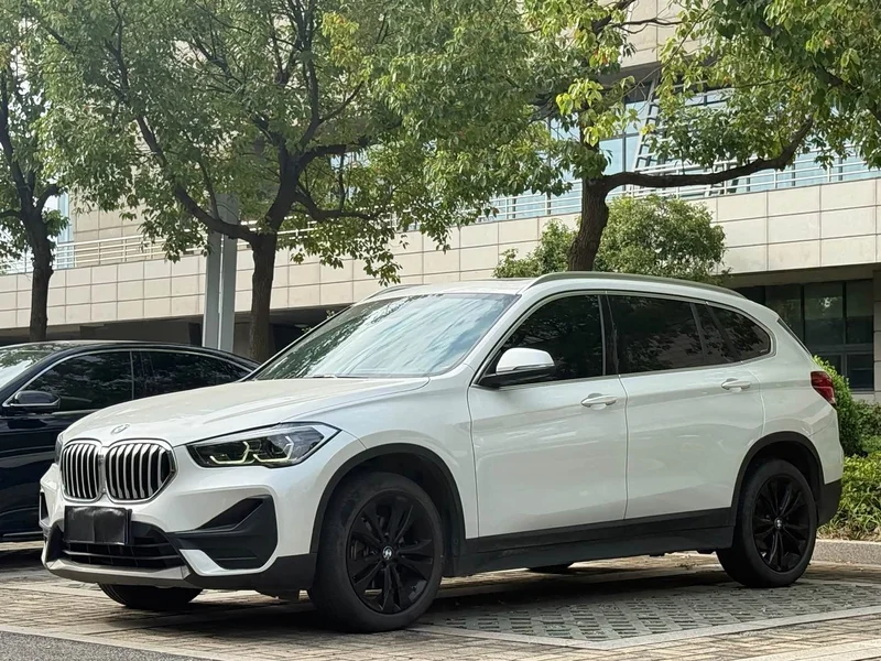 BMW X1 — фото 2