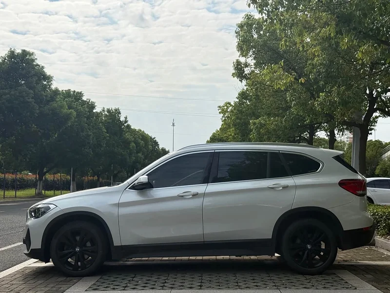 BMW X1 — фото 3