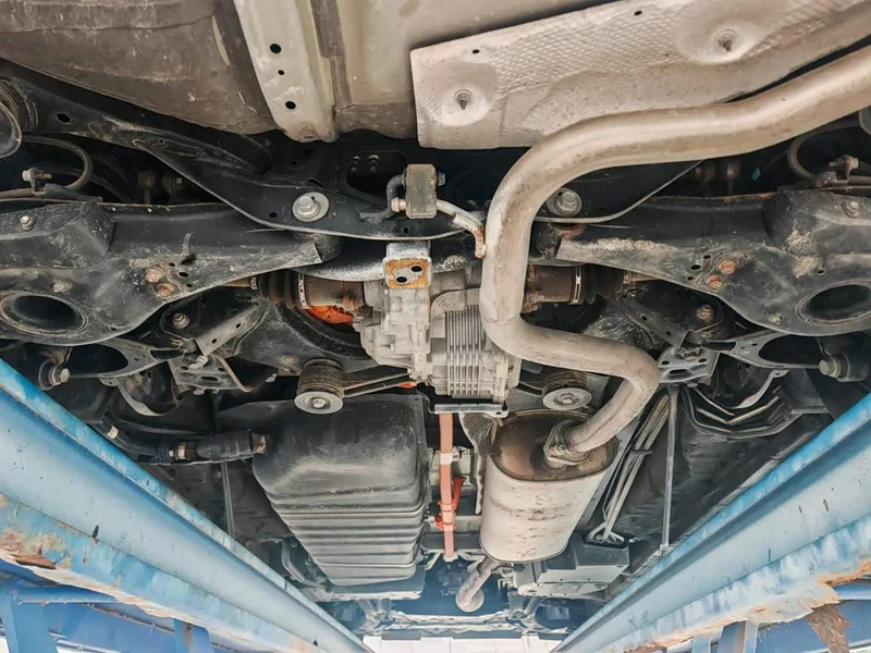 Toyota Alphard — фото 29