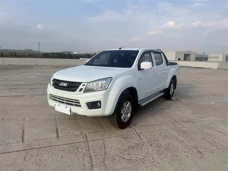 Isuzu RE-MAX Ruimai