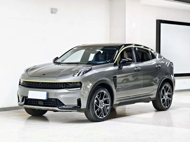 Lynk & Co 05