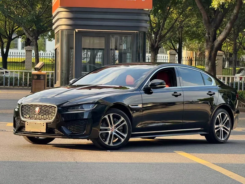 Jaguar XEL