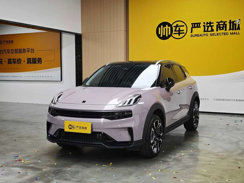 Lynk & Co 06