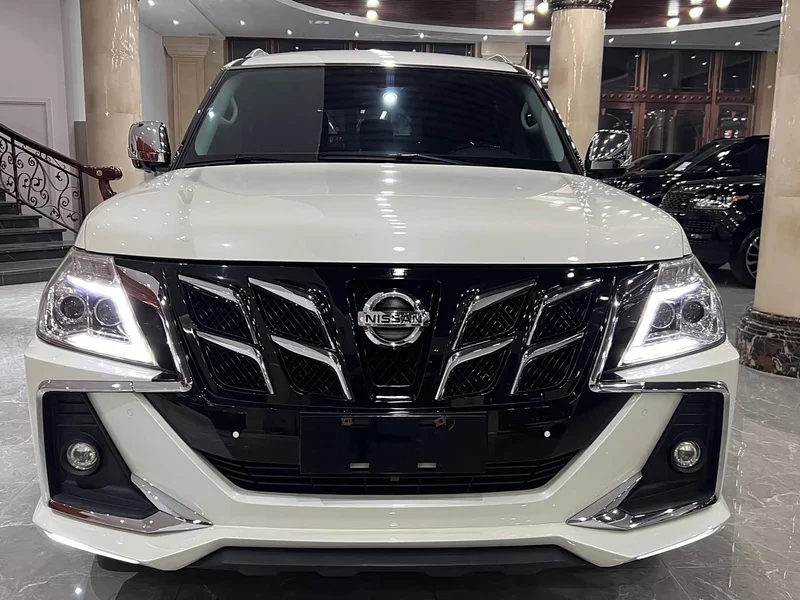 Nissan Patrol — фото 1