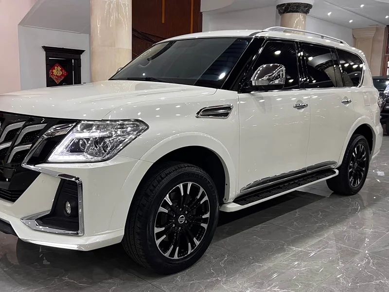 Nissan Patrol — фото 2