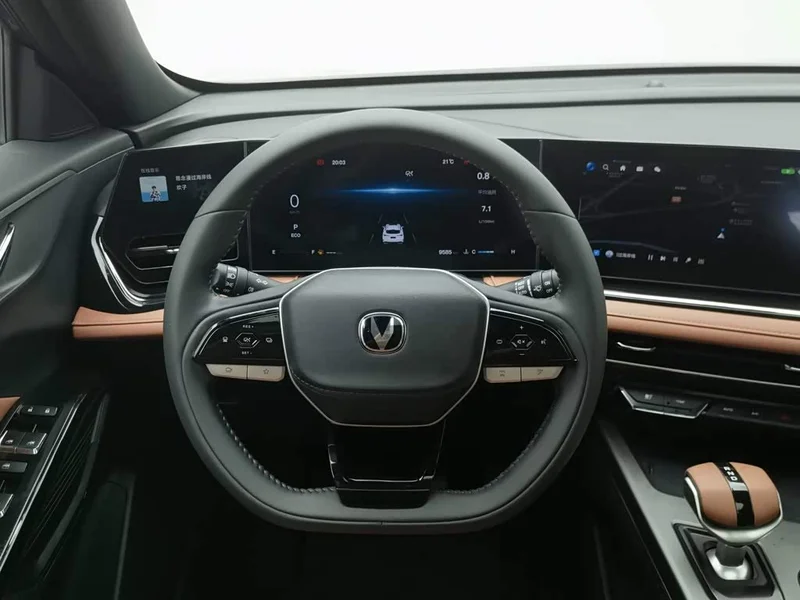 Changan X5 PLUS — фото 11