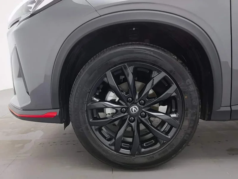 Changan X5 PLUS — фото 17