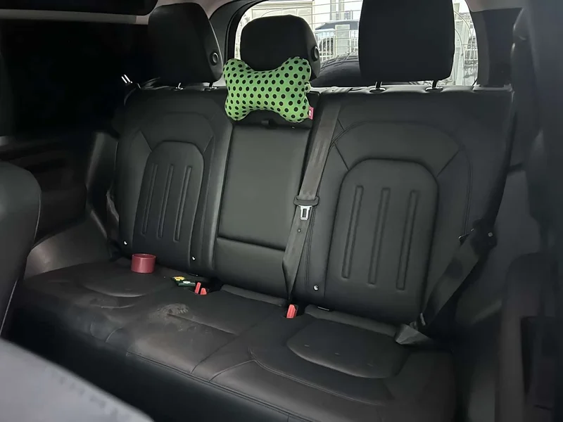 Land Rover Defender — фото 16