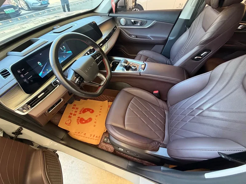 Chery Tiggo 8 Pro — фото 9
