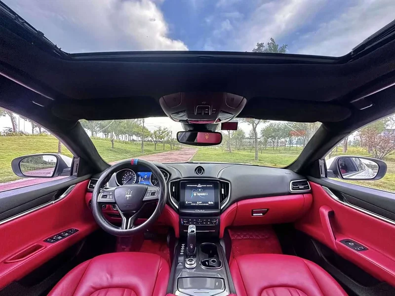 Maserati Ghibli — фото 6