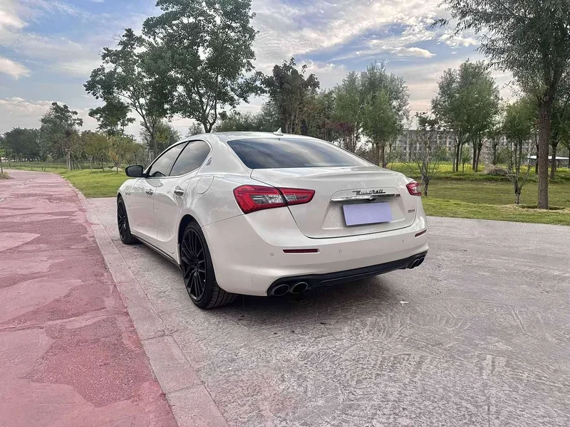Maserati Ghibli — фото 7