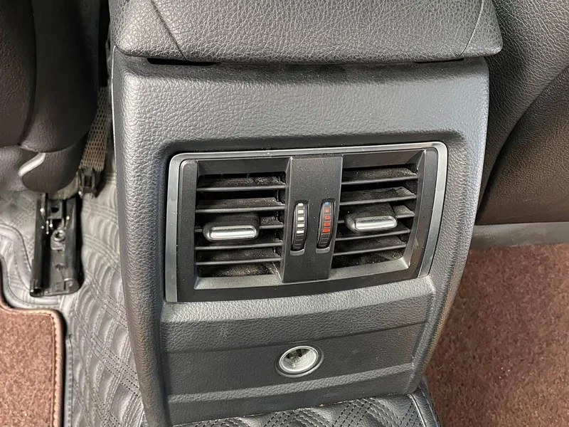 BMW 3-Series — фото 16