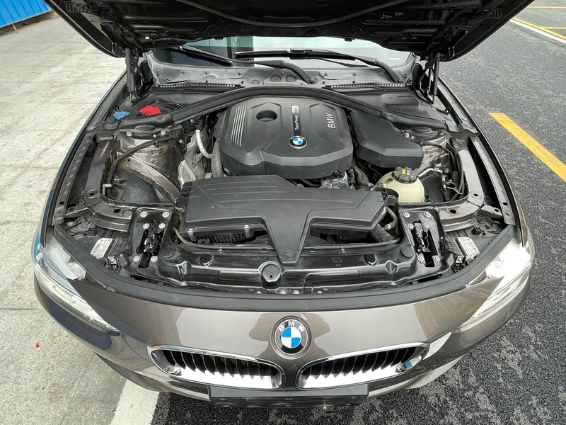 BMW 3-Series — фото 17