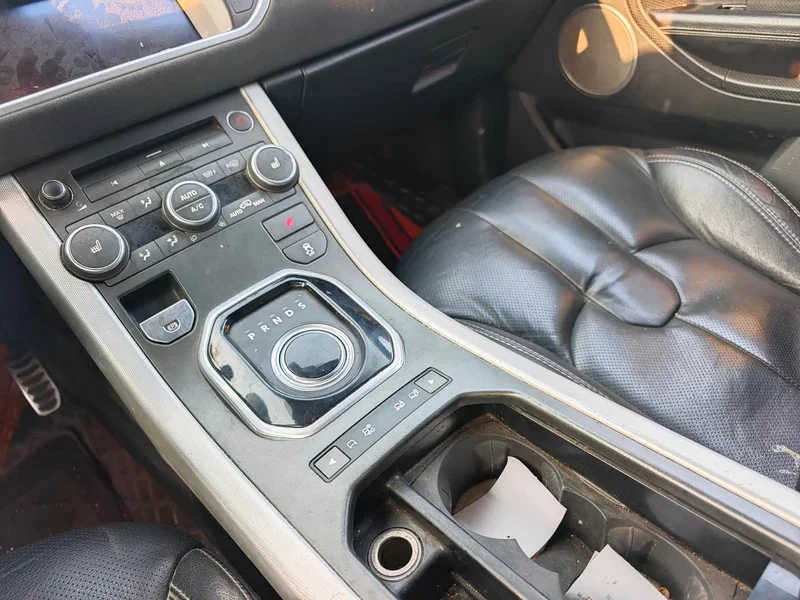 Land Rover Range Rover — фото 14