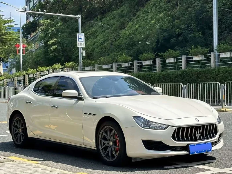 Maserati Ghibli — фото 2