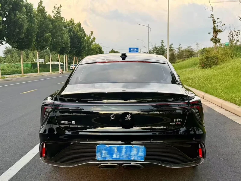 Hongqi H6 — фото 8