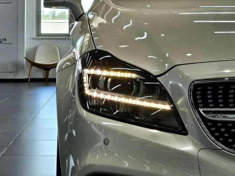Mercedes-Benz CLS — фото 4