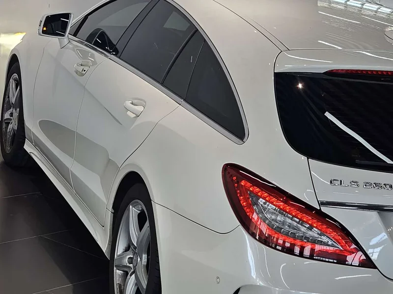 Mercedes-Benz CLS — фото 8