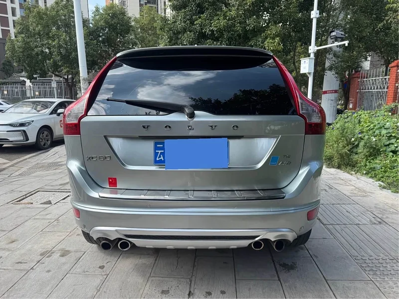 Volvo XC60 (Imported) — фото 4