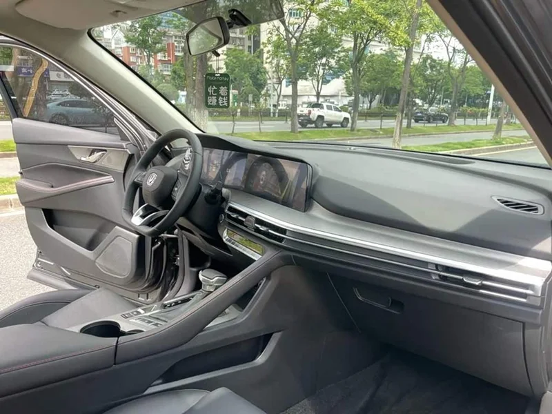 Changan CS35PLUS — фото 11