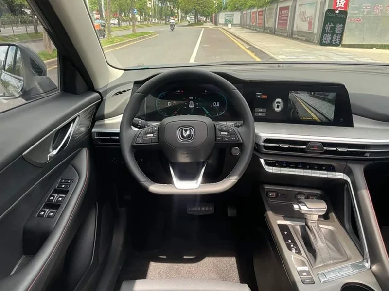 Changan CS35PLUS — фото 14