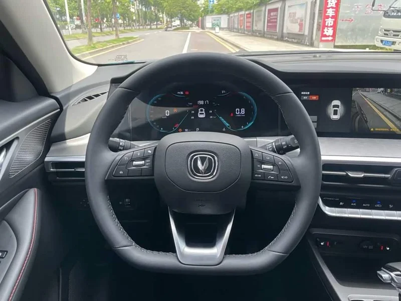 Changan CS35PLUS — фото 15