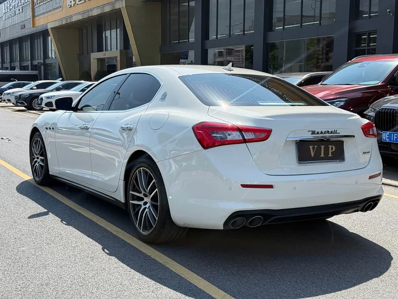 Maserati Ghibli — фото 7