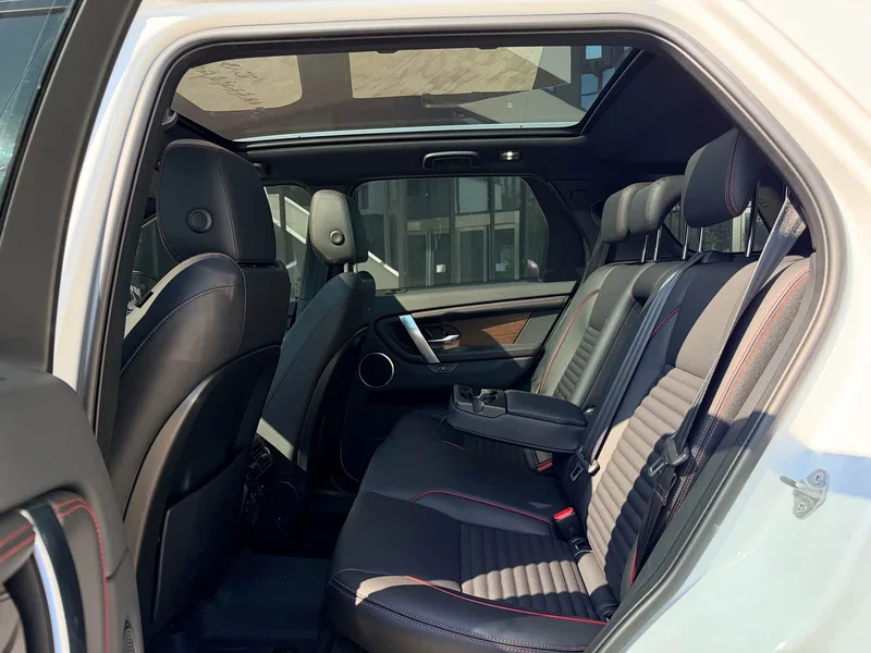 Land Rover Discovery — фото 14
