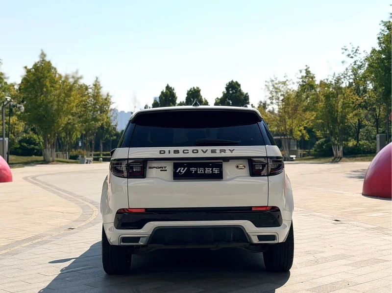 Land Rover Discovery — фото 20