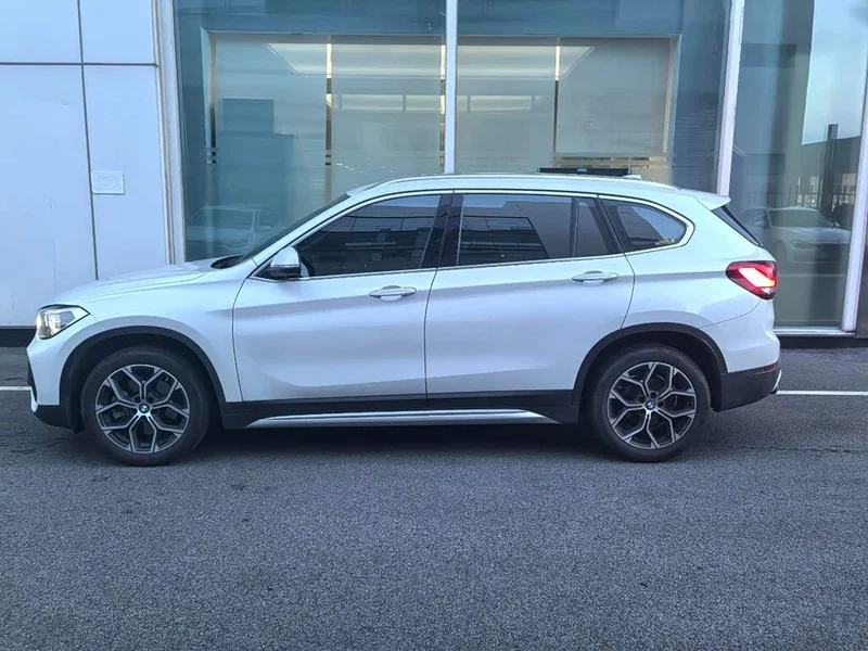 BMW X1 — фото 2